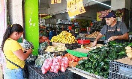 Comerciantes de Sabinas enfrentan difíciles circunstancias