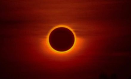 Capacitan a sabinenses para observar eclipse