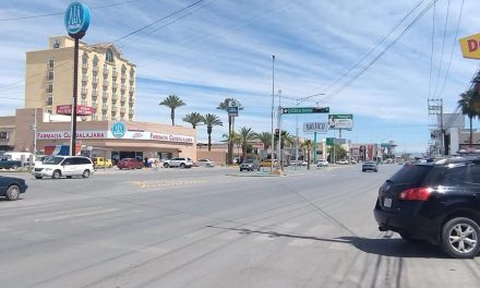 Comienza reposición de drenaje sanitario en bulevar Independencia