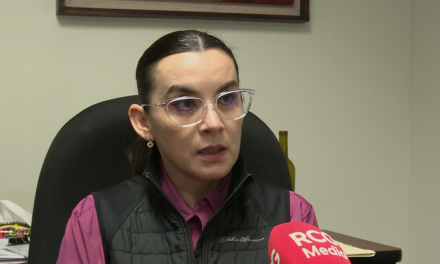 Postergar trámites de registro de nacimiento priva de derechos esenciales