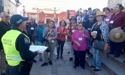 Atiende Policía Turística a visitantes