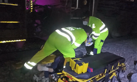 Tren le cercena un pie, caminaba por en medio de las vías