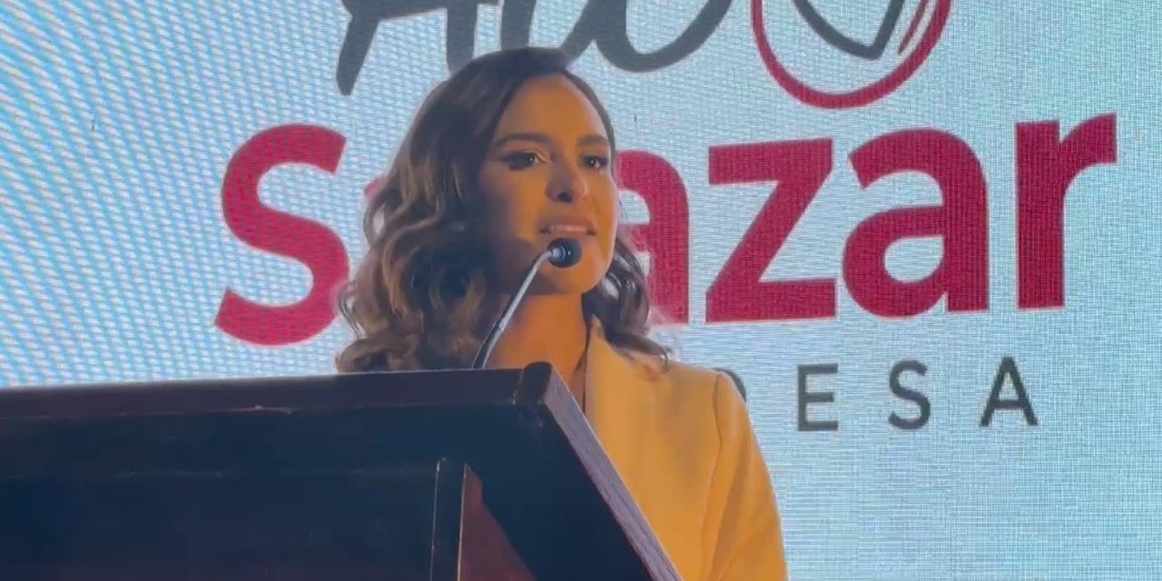 Ale Salazar inicio su campaña política