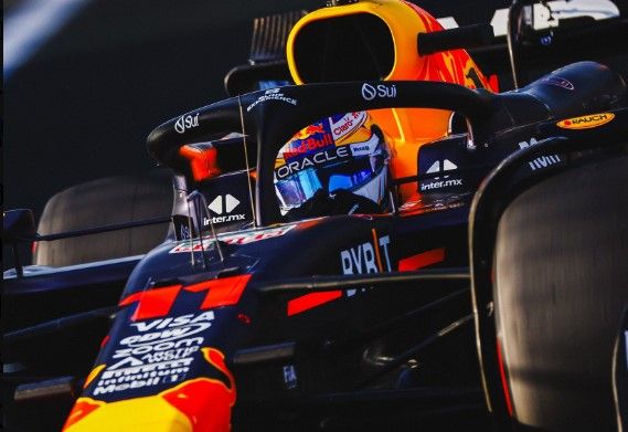Otra ‘pole’ para Verstappen; ‘Checo’ saldrá tercero en el GP de Arabia
