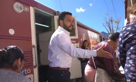 Decenas de beneficiarios en el módulo móvil