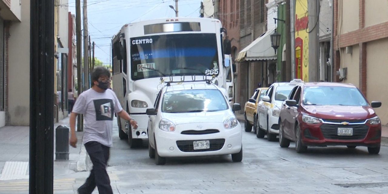 Exigen comerciantes del Centro de Saltillo mejoras al transporte urbano