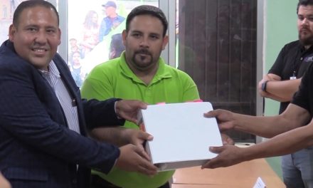 Registra el Partido Verde planilla para buscar la presidencia municipal de Acuña