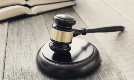 Maestro fue separado de su cargo ante posible abuso en el COBAC
