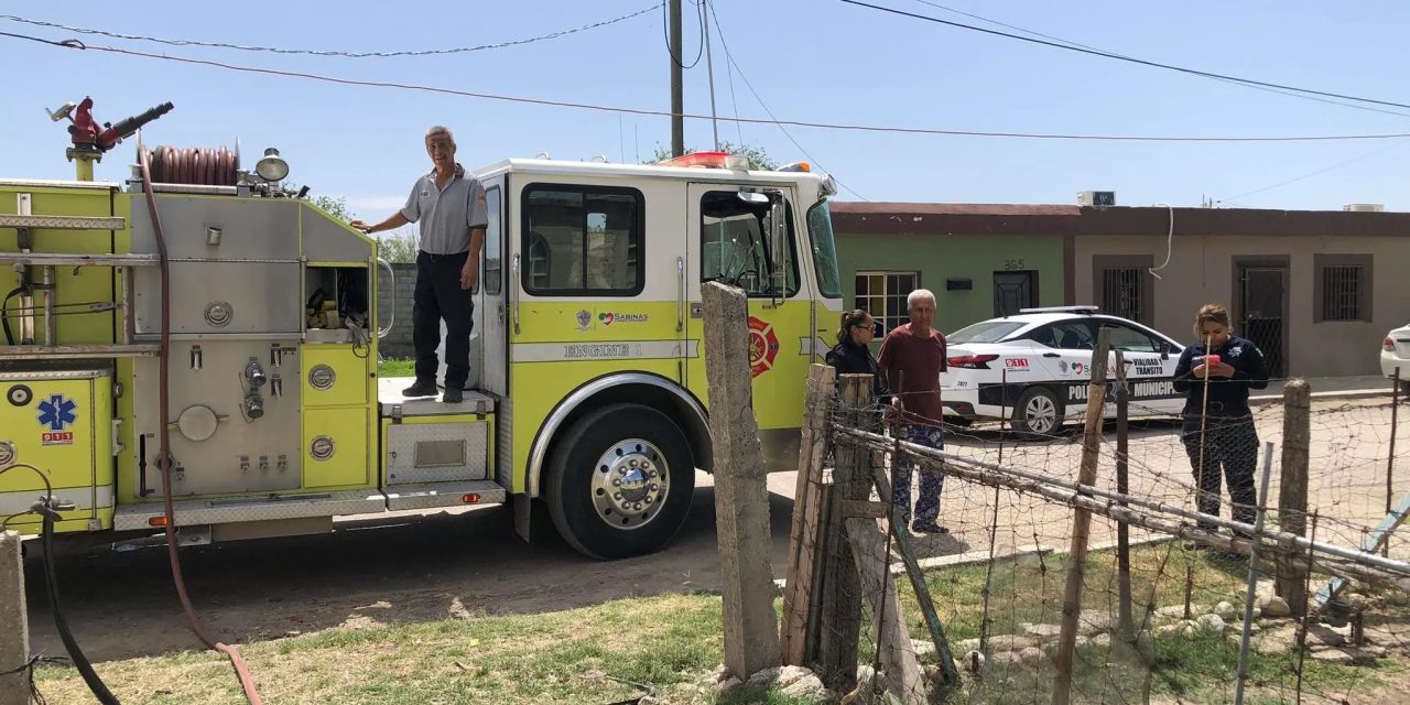 Amenaza a vecinos con machete en mano y causa incendio
