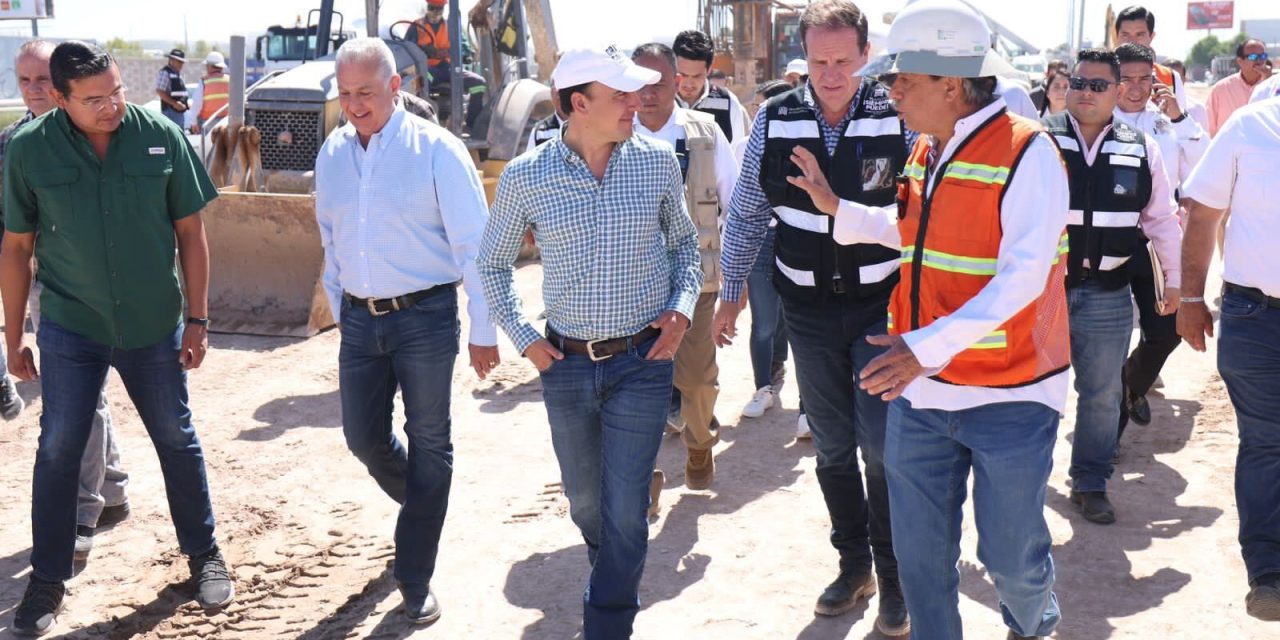 Cumple Manolo Jiménez con supervisión de obras viales