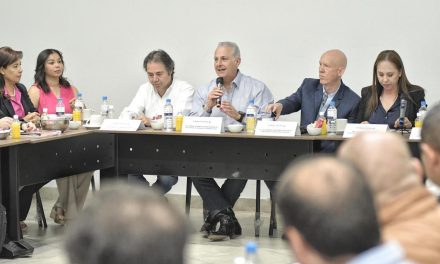 Se reúne alcalde con integrantes de Canacintra