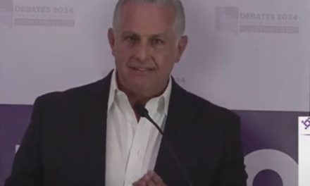 Gana Román Cepeda debate con las mejores propuestas