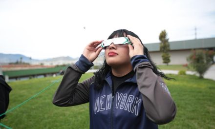 Coahuila preparado para el eclipse solar; se suspenderán clases en todos los niveles