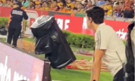 Mujer regia busca a un hombre que vio en el partido de Tigres… novia le responde