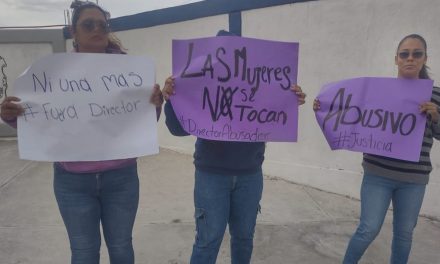 Saltillo: Director de escuela secundaria abusó a mi hija, afirma madre de familia