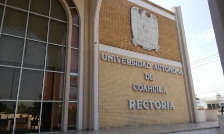 Rinde protesta director de la Facultad de Psicología