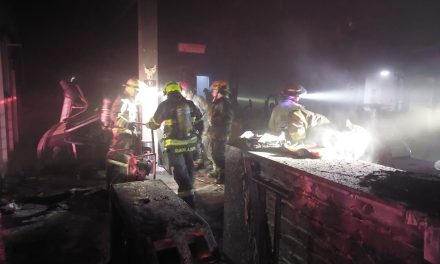 Incendian un gimnasio en con más de 20 personas adentro