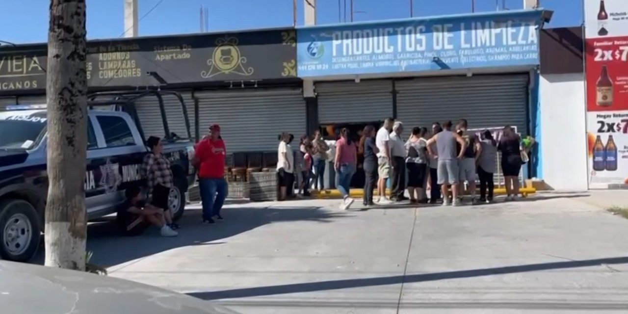 Se desvanece una mujer mientras caminaba en Saltillo