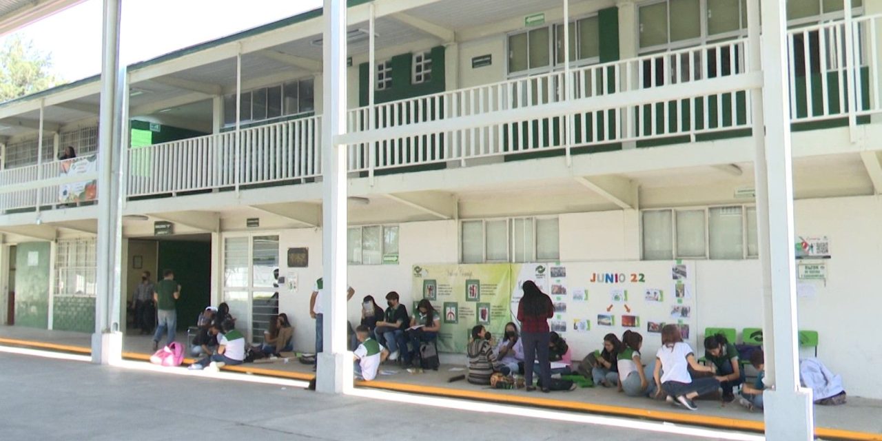 Tras examen de admisión siguen inscripciones en Conalep