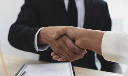Trabajadores reciben orientación en conciliación y arbitraje