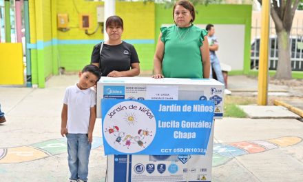 Dona Municipio de Acuña 160 mini splits a escuelas