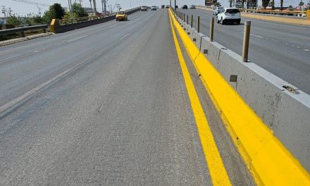 Refuerzan seguridad vial en bulevares y puentes de Torreón