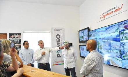 Alcalde se reúne con organización vecinal