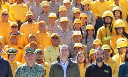 Coahuila combate en equipo los incendios forestales