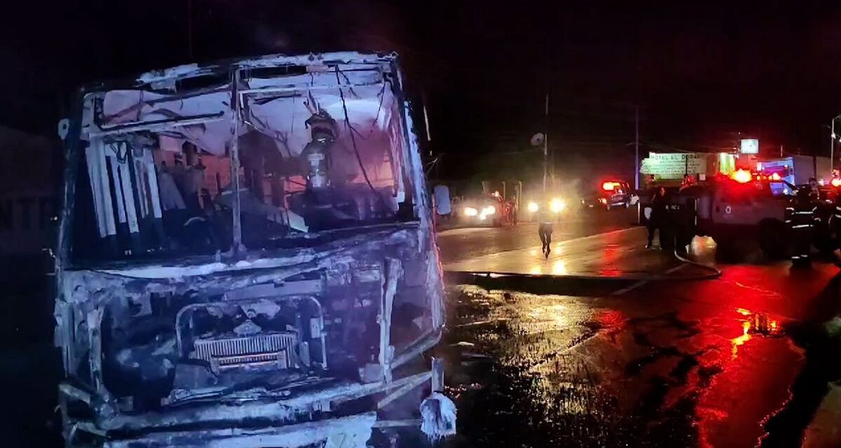 Zacatecas en alerta tras bloqueos en carreteras y balaceras por detención de integrantes del Cártel de Sinaloa