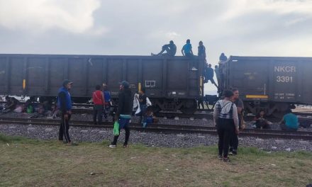 Caravana migrante se queda varada en Tlaxcala