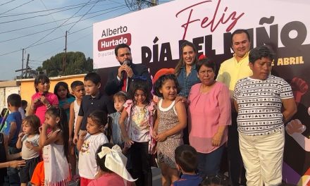 Celebra diputado Alberto Hurtado a niños y niñas de Saltillo