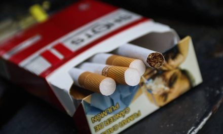 Crimen organizado obliga a  comerciantes a vender cigarros robados o de contrabando
