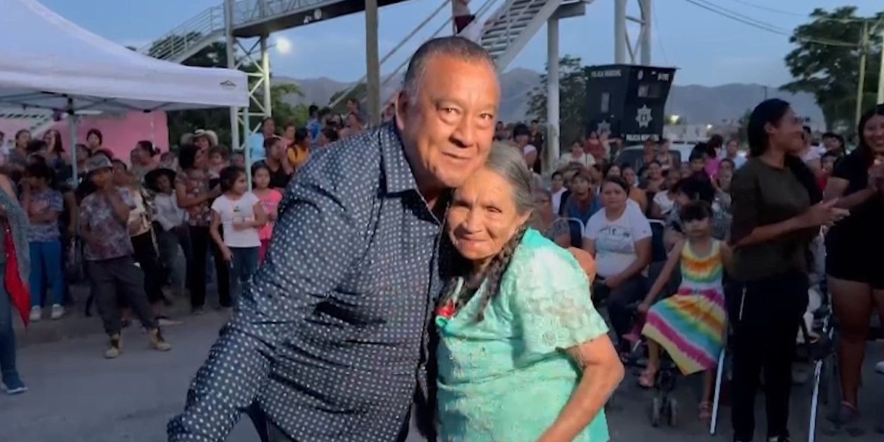 Festejan a las madres de familia afiliadas a la UNTA