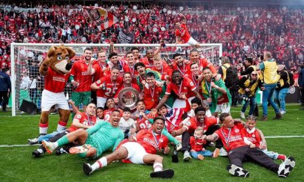 ‘Chucky’ Lozano conquista el título de la Eredivisie con el PSV