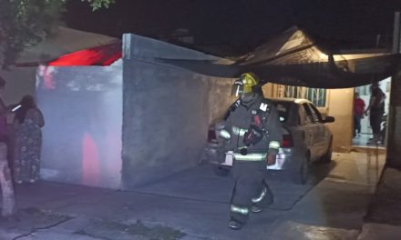 Flamazo en casa los deja asustados al oriente de Saltillo