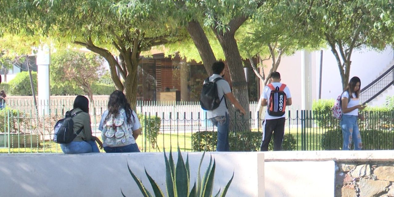 Invitan a comunidad universitaria a participar en foros