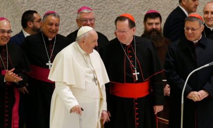 El Vaticano archiva investigación por abusos contra cardenal canadiense