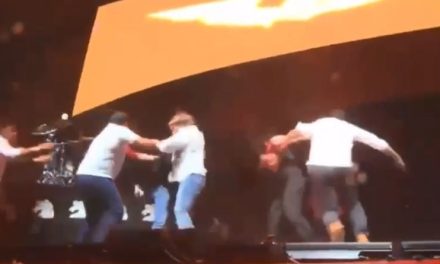 Cae escenario del evento de Jorge Álvarez Maynez en San Pedro, Nuevo León