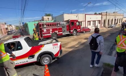 Sujetos roban cobre y derraman aceite en el centro de Saltillo