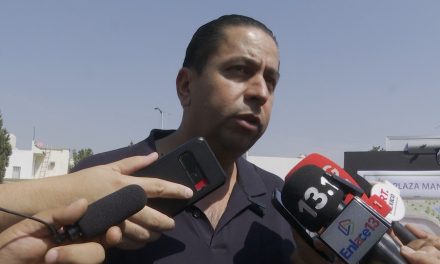 Un descuido fue la causa del accidente donde un tráiler se impactó contra el ferrocarril en Ramos Arizpe