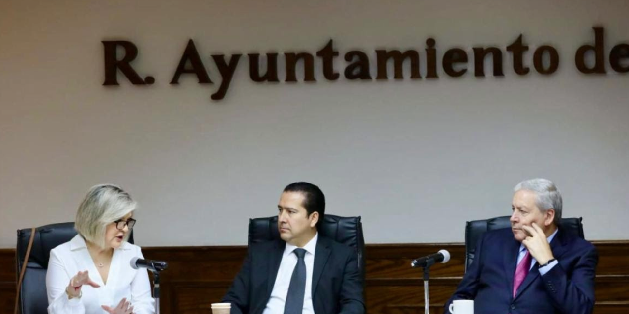 Instala Chema Fraustro Comité de los Festejos del aniversario de Saltillo