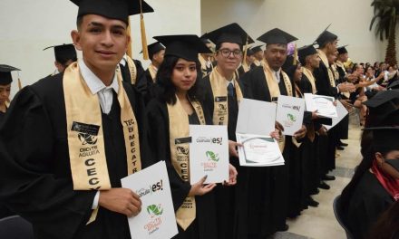 Estudiantes del Cecytec de Agujita están por egresar