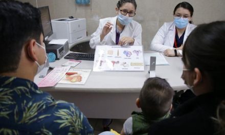 Destaca IMSS Coahuila bondades de la consulta preconcepcional