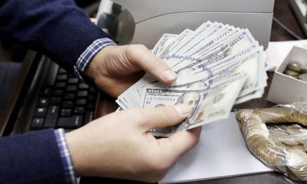 Dolar a punto de llegar a los 19 pesos