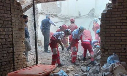 Terremoto sacude a Irán y deja al menos 4 muertos y decenas de heridos