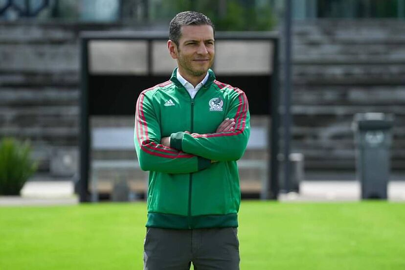 Jaime Lozano niega rumores de renuncia y refuerza su compromiso con la Selección Mexicana