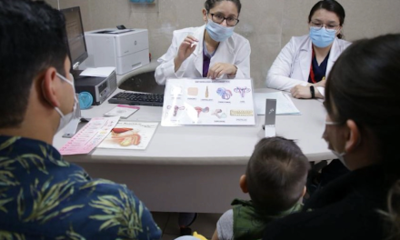 Ofrece IMSS distintos métodos de planificación familiar