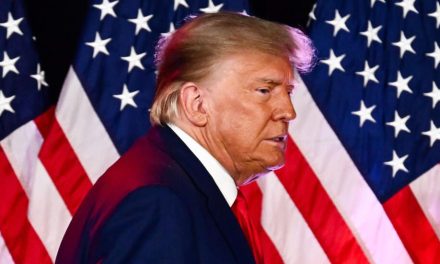 Donald Trump afirma que el problema de Biden no es su edad, es su incompetencia