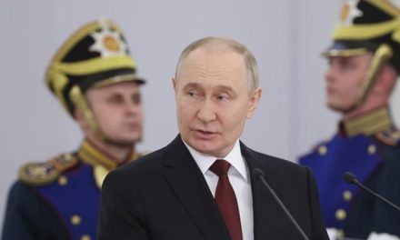 Putin plantea condiciones para el fin de la guerra, en Ucrania responden con rechazo