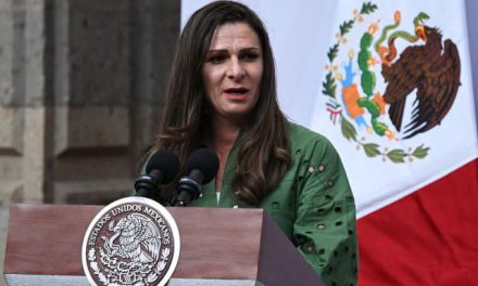 Selección de Natación Artística frena demanda contra Ana Guevara por violencia de género